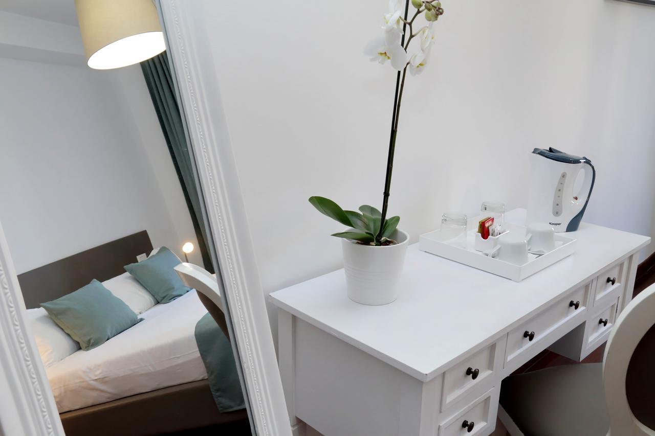Midnight In Rome Guest House Екстериор снимка